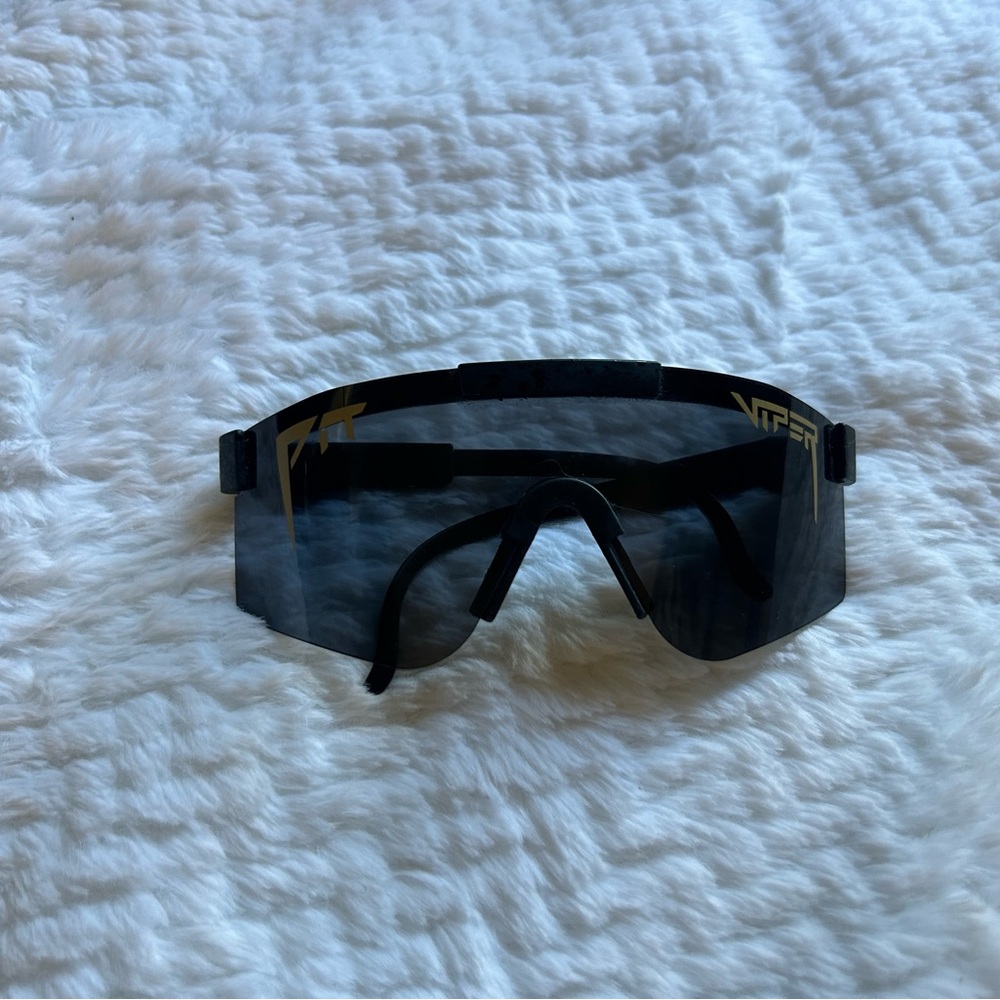 New pit vipers